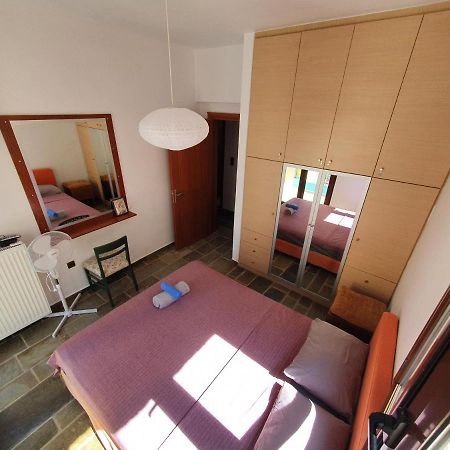 Julia'S Apartment Καλαμάτα Εξωτερικό φωτογραφία