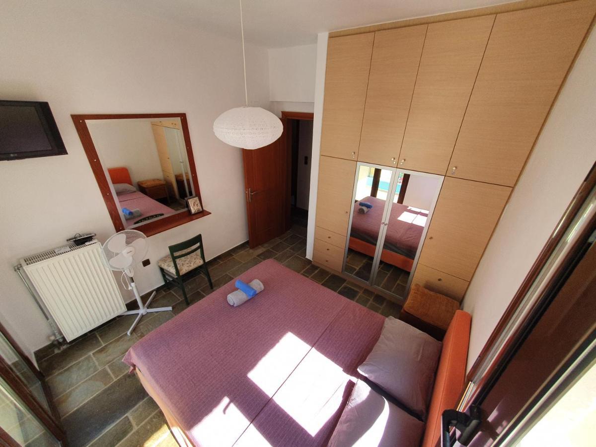 Julia'S Apartment Καλαμάτα Εξωτερικό φωτογραφία