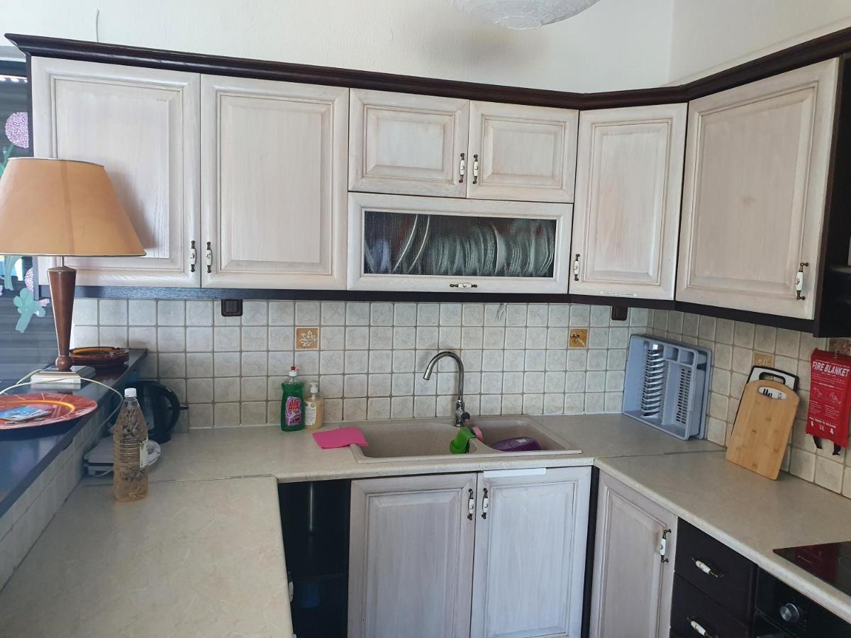 Julia'S Apartment Καλαμάτα Εξωτερικό φωτογραφία